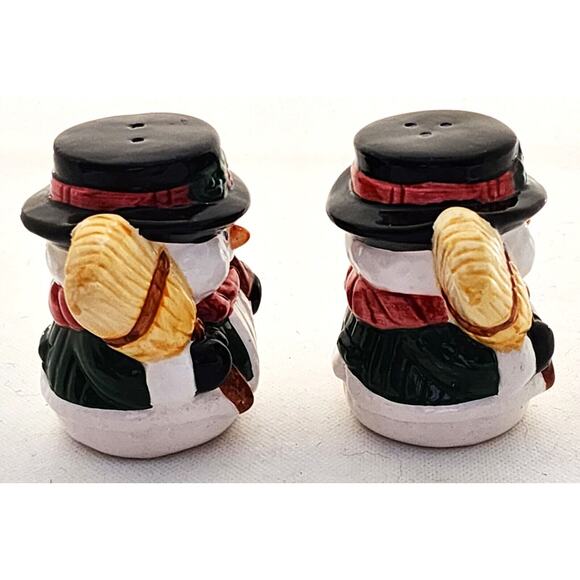 SALT & PEPPER SHAKERS-Snowman with Broom-Matching-Stoppers Included-Novelty - Picture 5 of 10